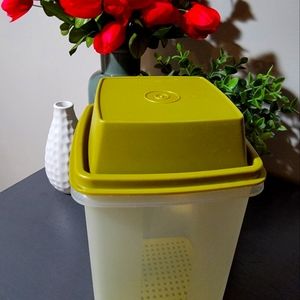 Tupperware Pickle Keeper 1562, 1561, 1560 Avocado Green